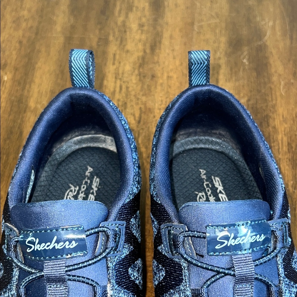Skechers Womens Breathe Easy Infi Knity 100301 Blue Running Shoes Sneakers 7.5 - Picture 10 of 14